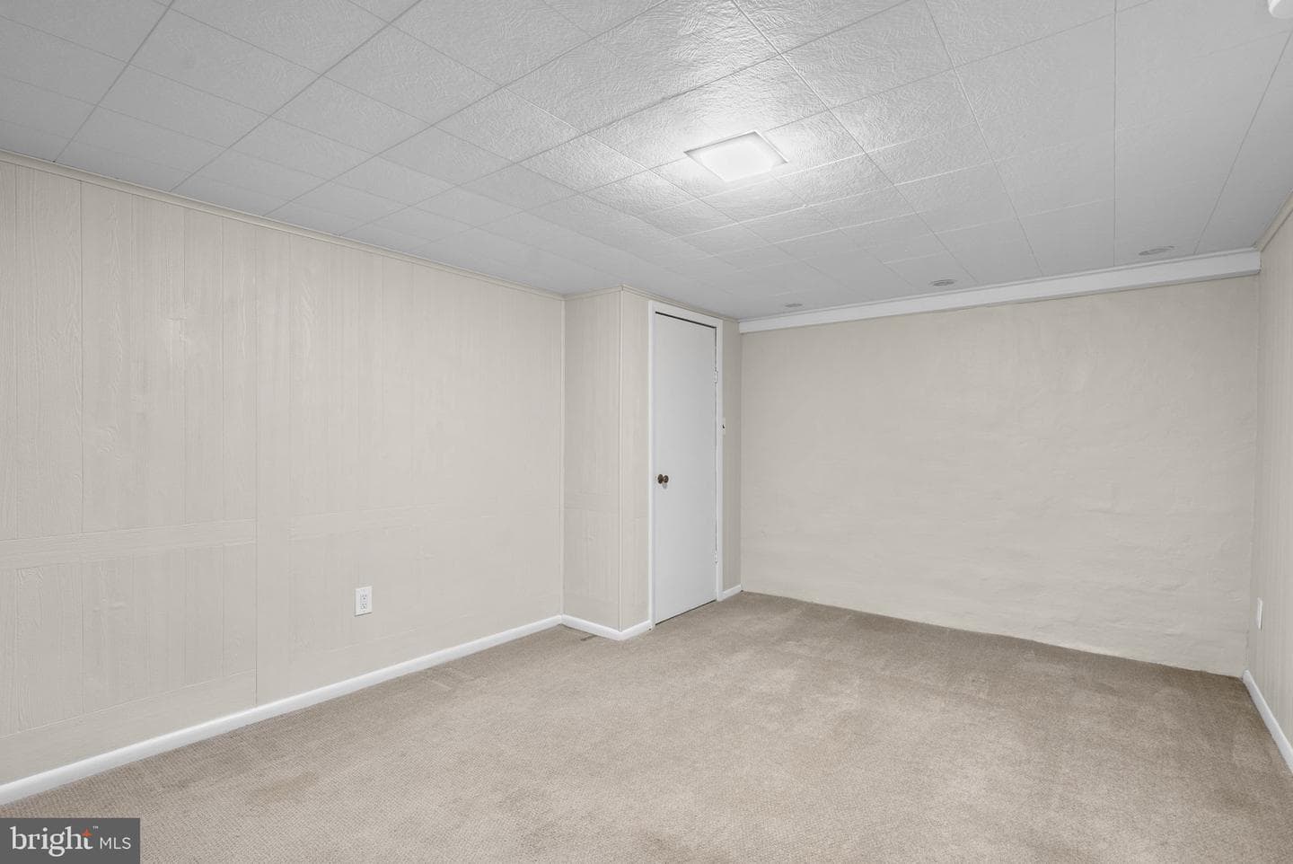 306 Vernon Ave photo 31