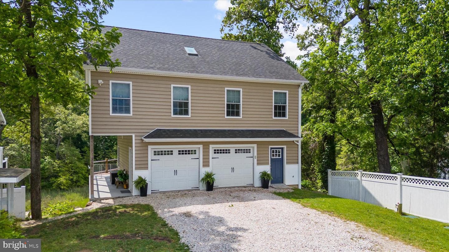 315 S Riverside Drive photo 6