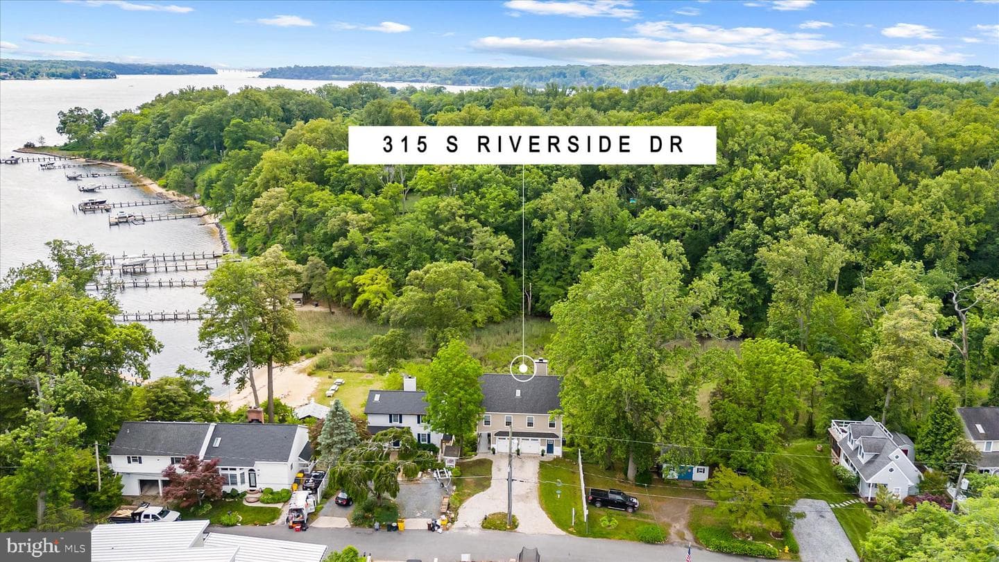 315 S Riverside Drive photo 91