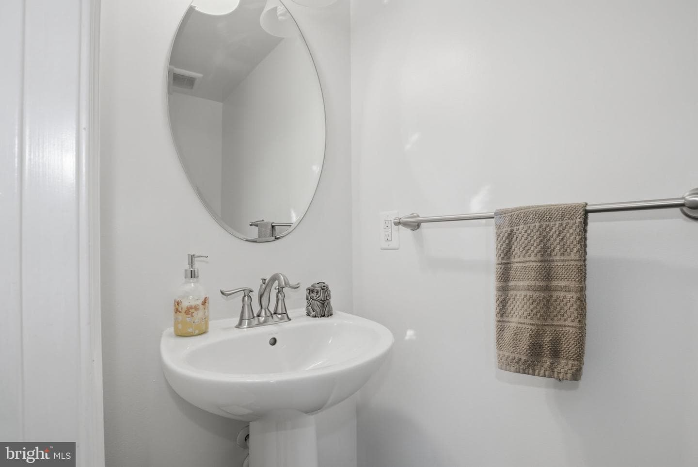 2784 Fredericksburg Road photo 13