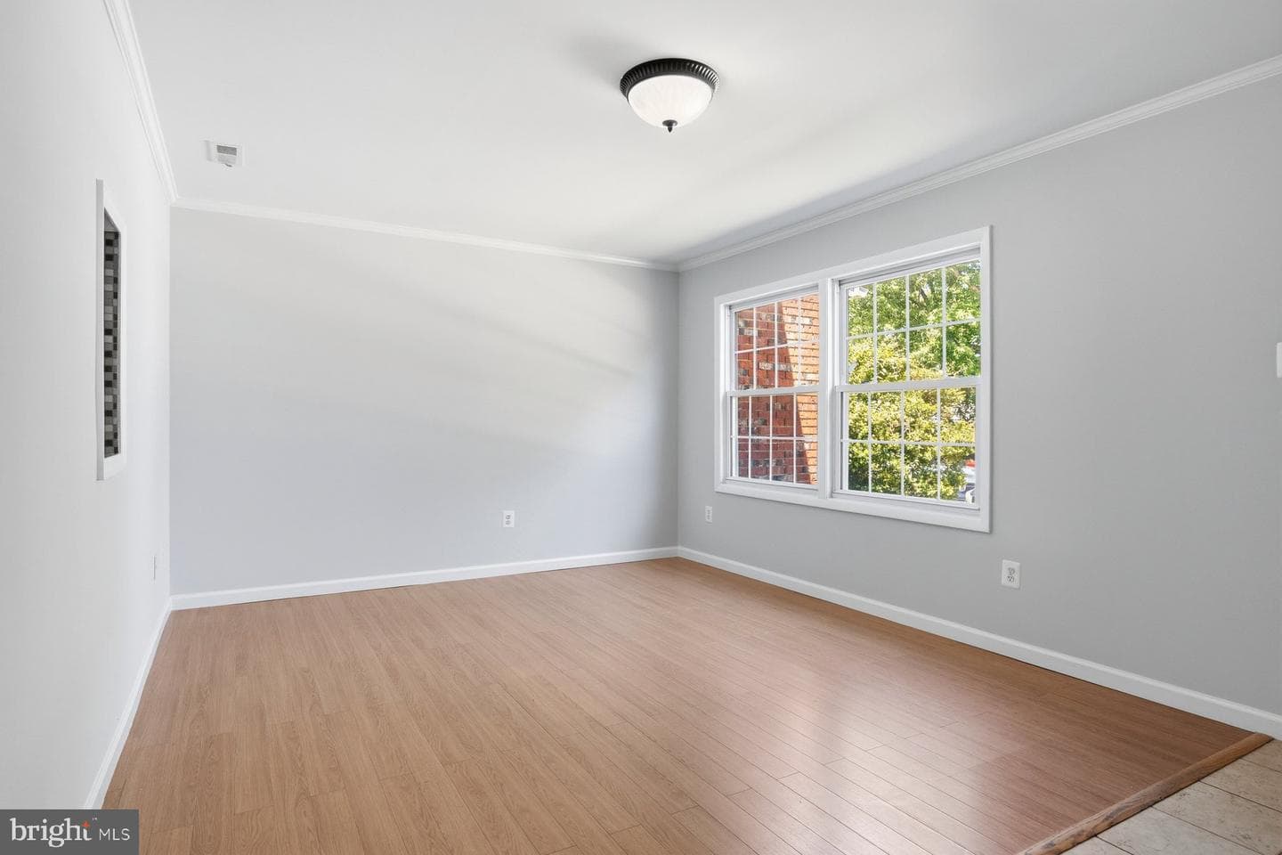 1768 Farmington Ct photo 5