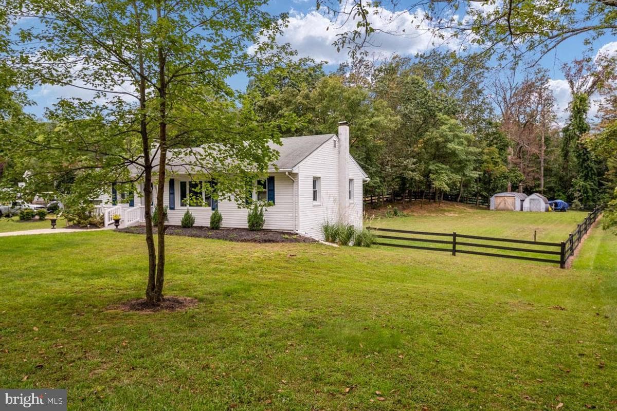 976 Shore Acres Road photo 6
