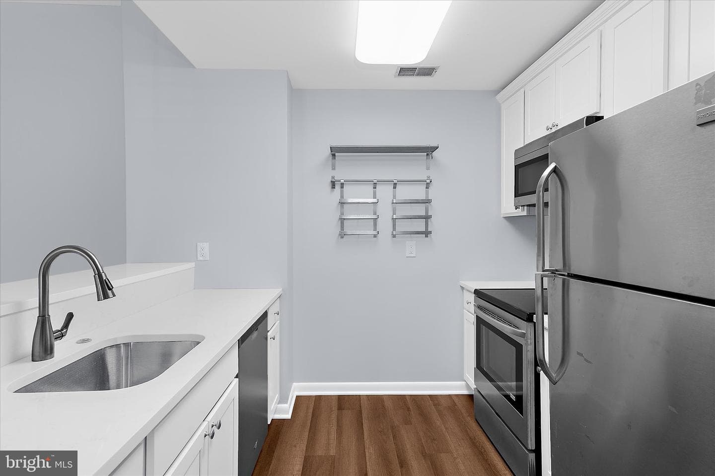40 Greystone Court #l photo 17