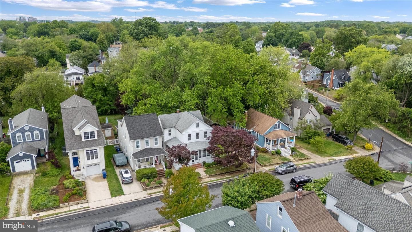 21 Woodlawn Avenue photo 13