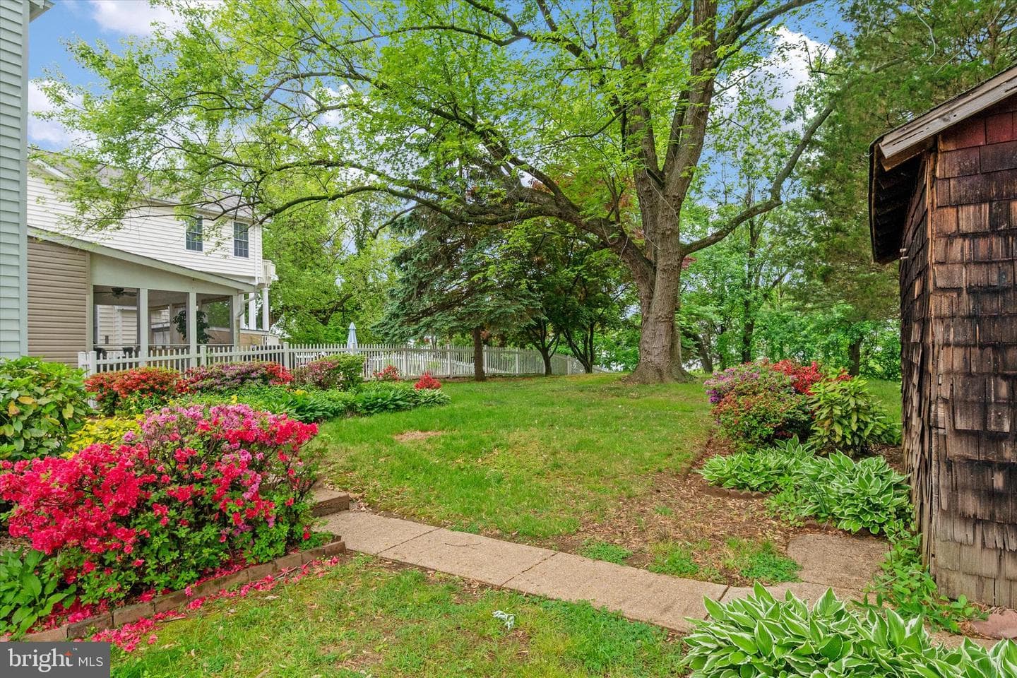 21 Woodlawn Avenue photo 50