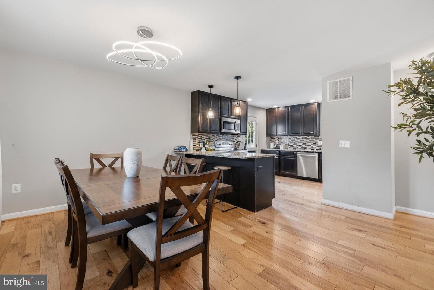 791 Rosewood Road photo 4