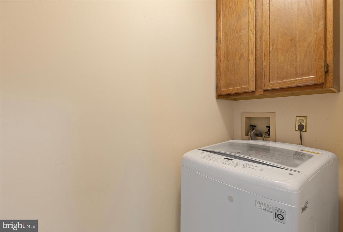8391 Piping Rock Court photo 23