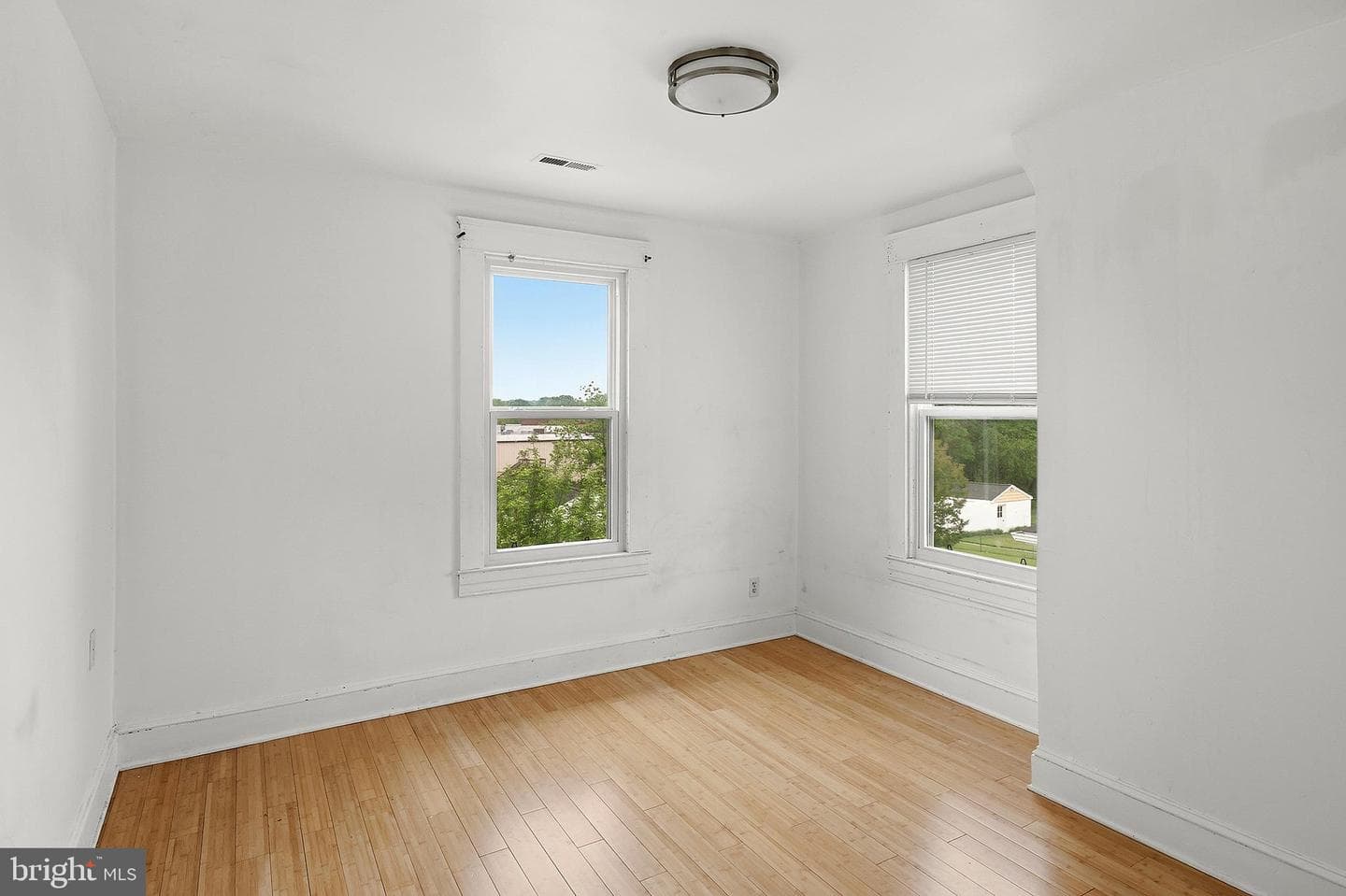 7532 Baltimore Annapolis Boulevard photo 18