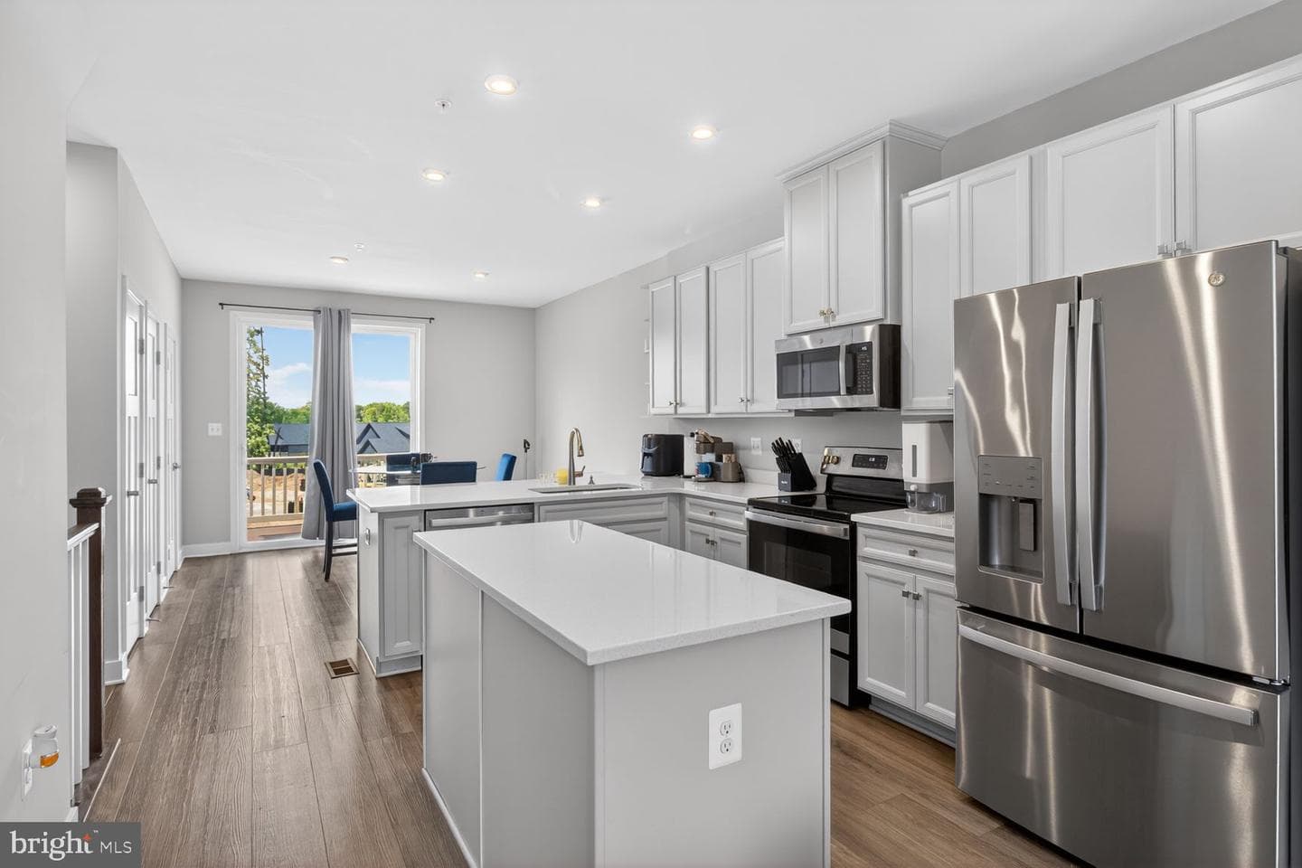 7832 Yona Court photo 11