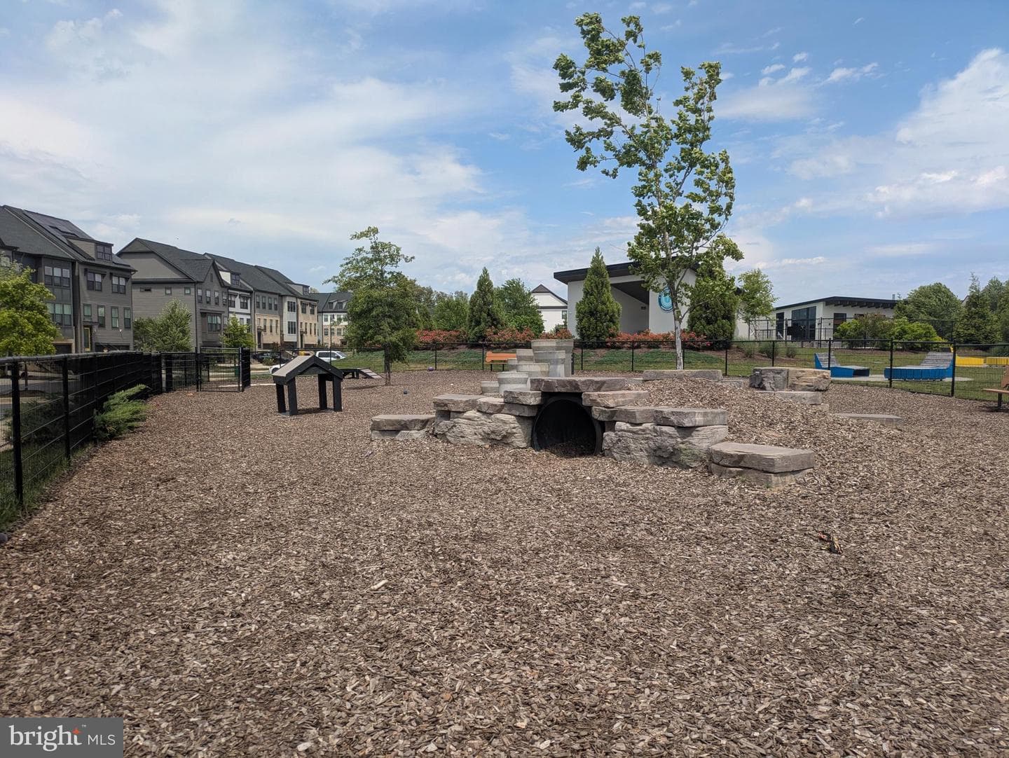 7832 Yona Court photo 31