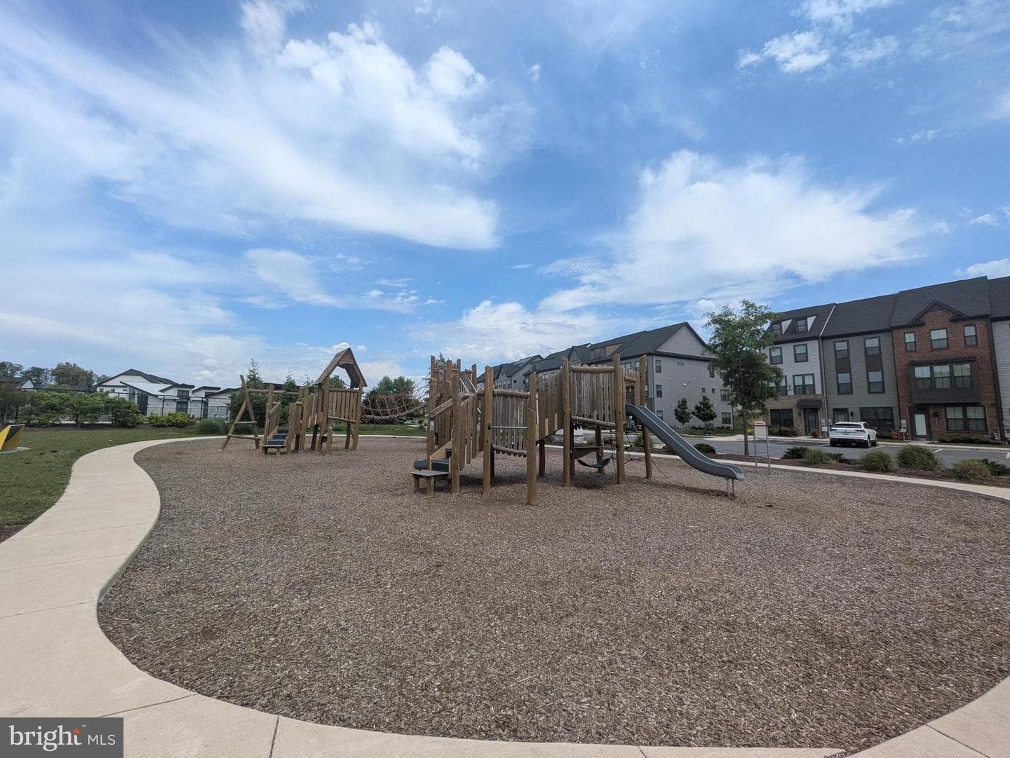 7832 Yona Court photo 33
