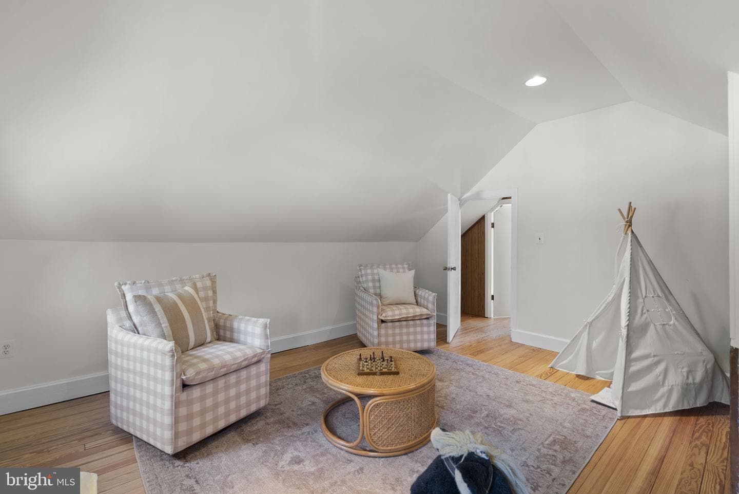 202 Wardour Drive photo 42