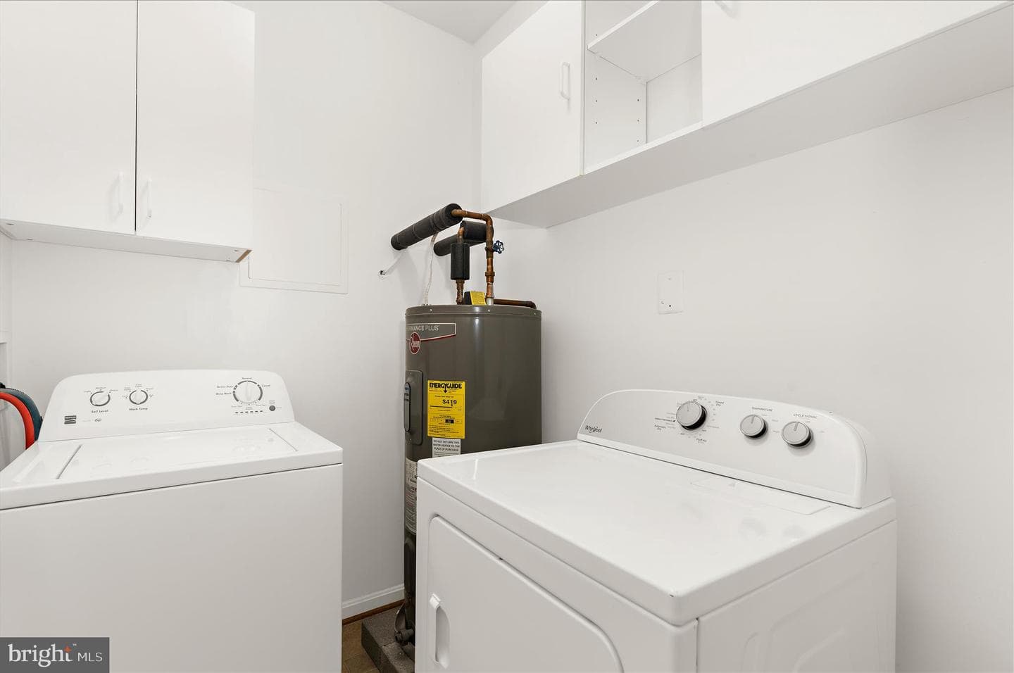 601 Forest Walk Lane #204 photo 23