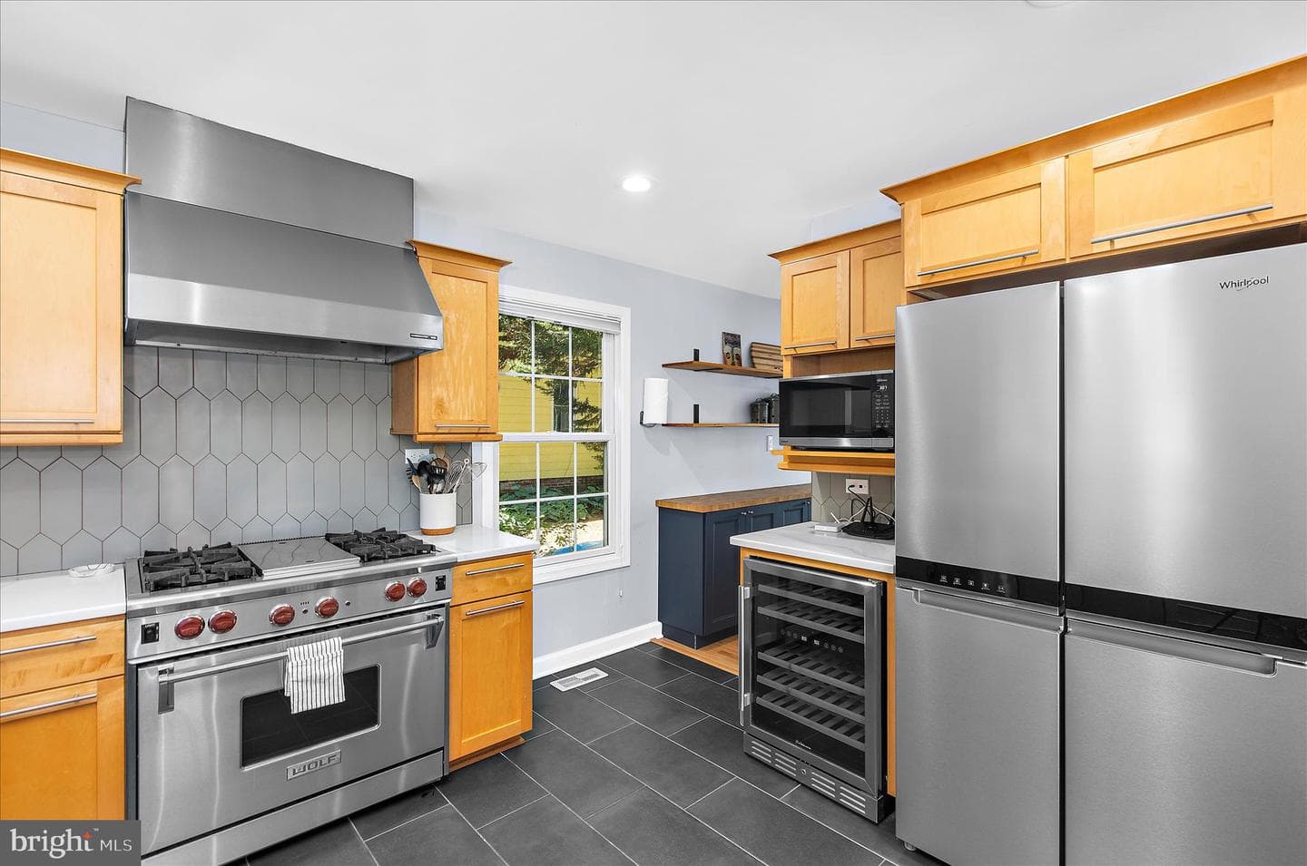 102 Brewer Avenue photo 8