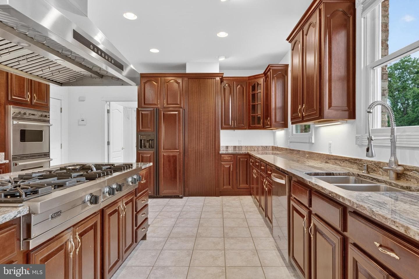 1312 Double Gate Court photo 100