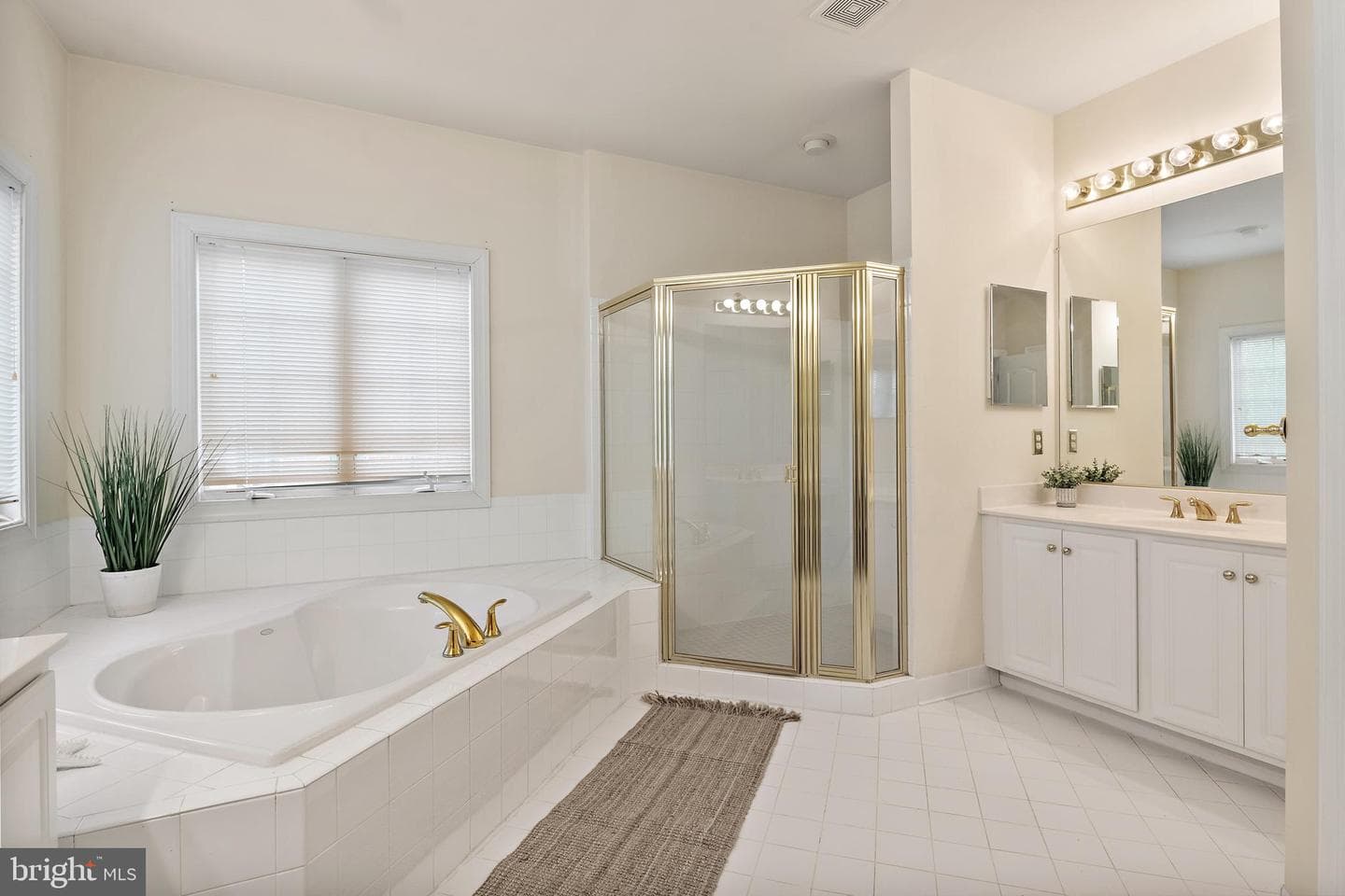 704 Caleb Ln photo 28