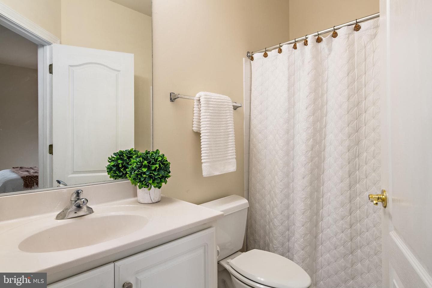 704 Caleb Ln photo 30