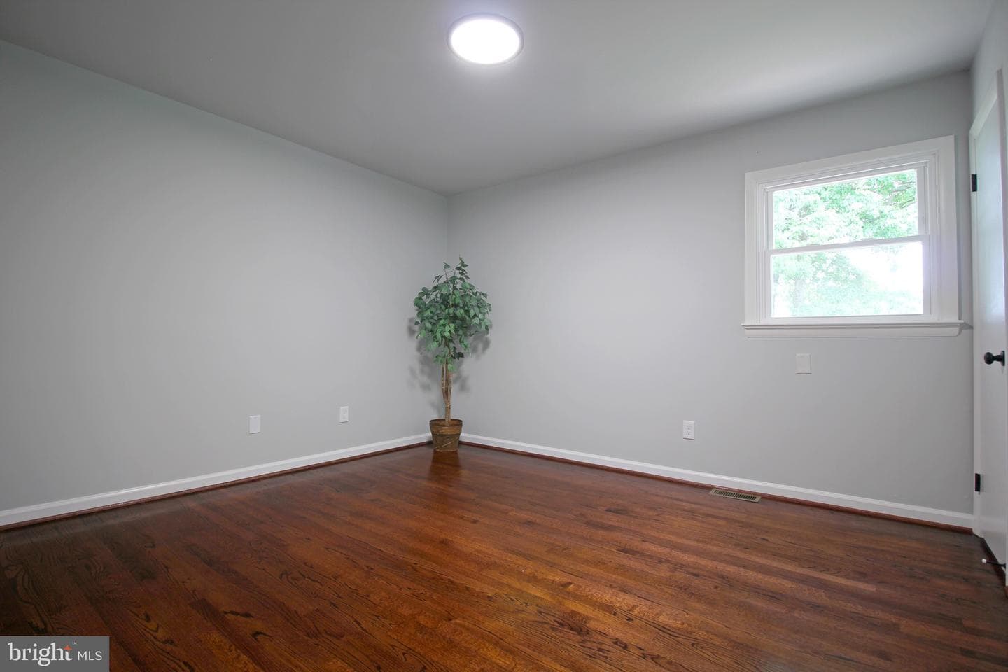 107 Saint Charles Rd photo 12