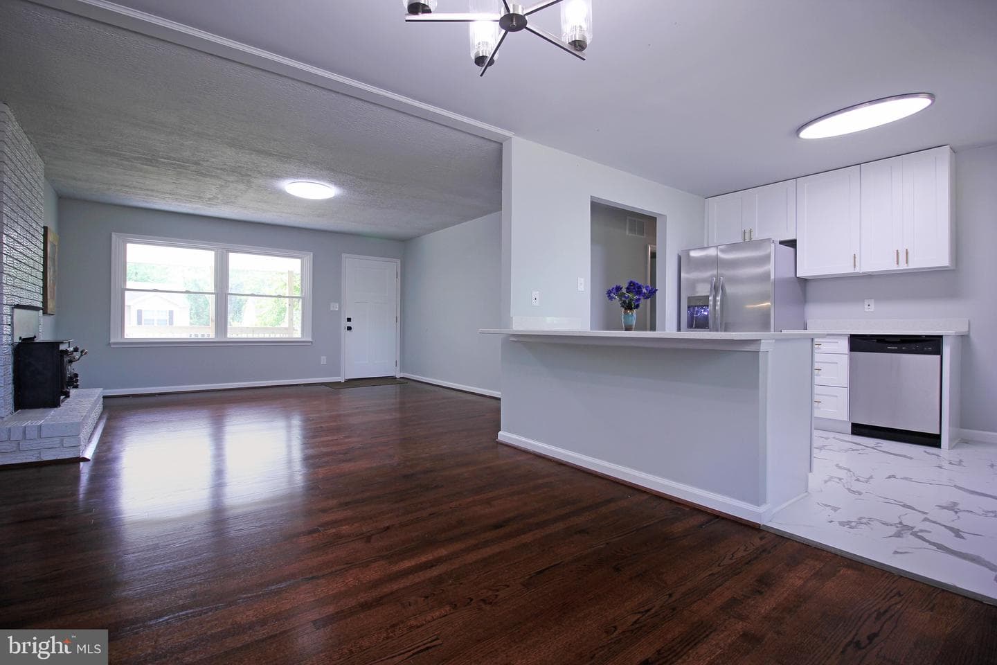 107 Saint Charles Rd photo 8