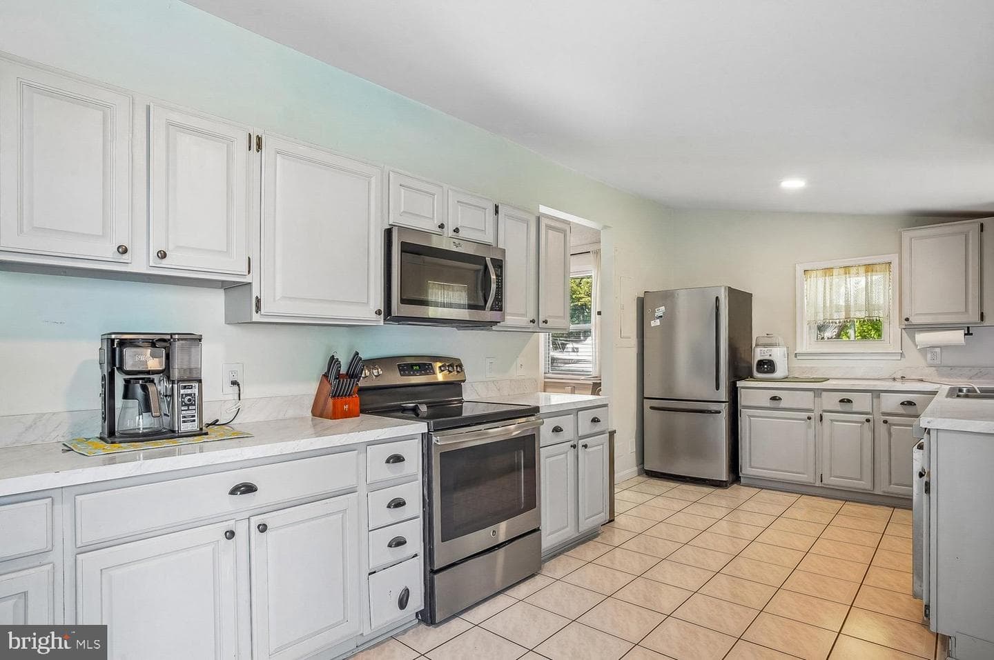 1217 Pine Avenue photo 15