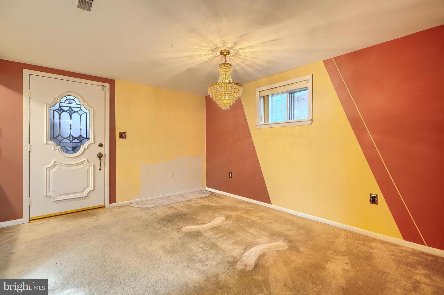 212 Evans Street photo 16