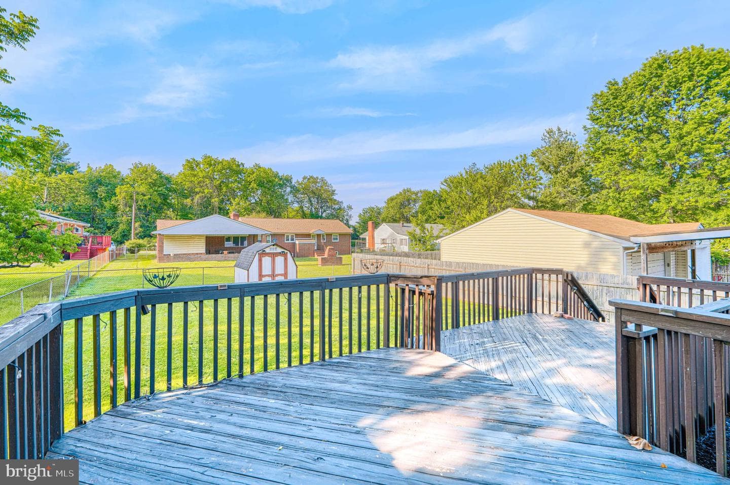 212 Evans Street photo 35