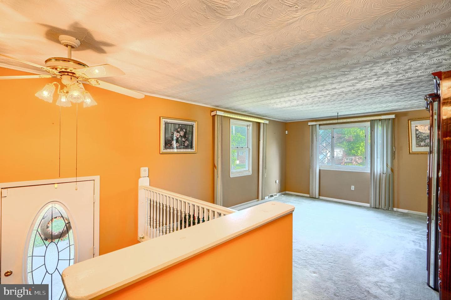 212 Evans Street photo 6