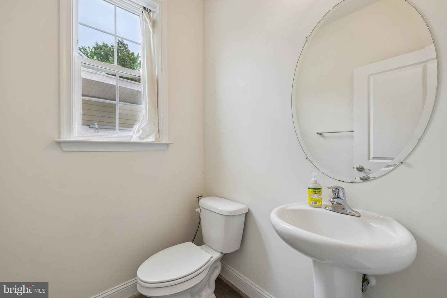 8202 Reecewood Drive photo 9