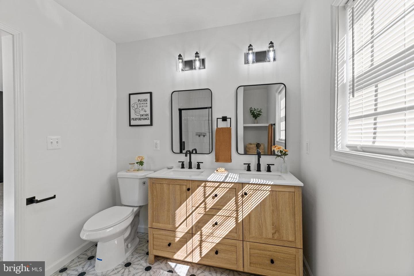 771 209th Street photo 22