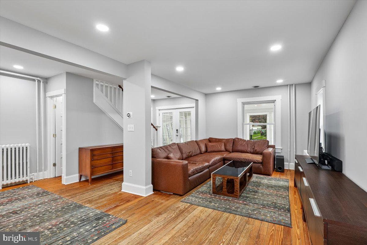 12 Linden Avenue photo 10