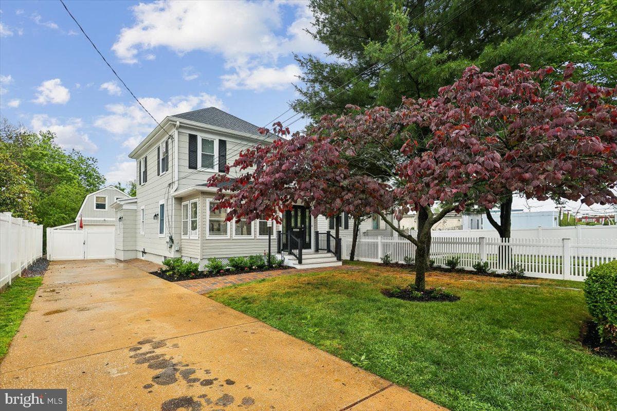 12 Linden Avenue photo 21