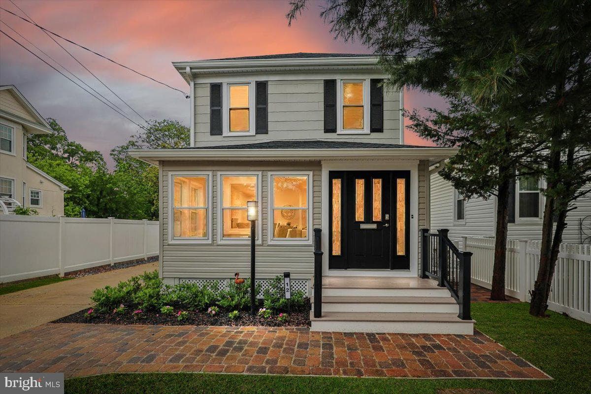 12 Linden Avenue photo 38