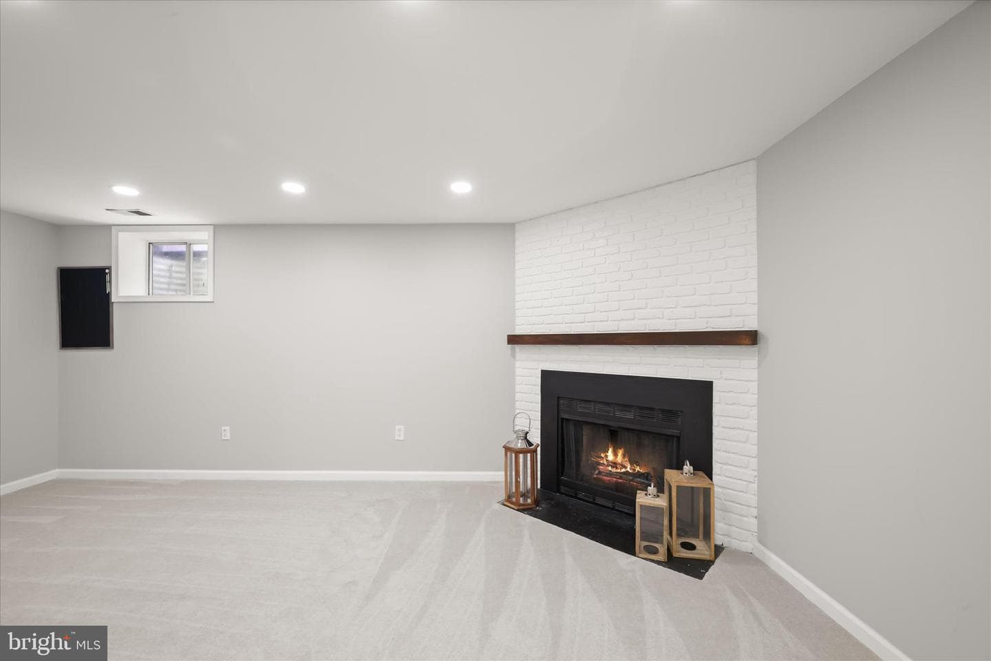 1764 Castleford Square photo 30