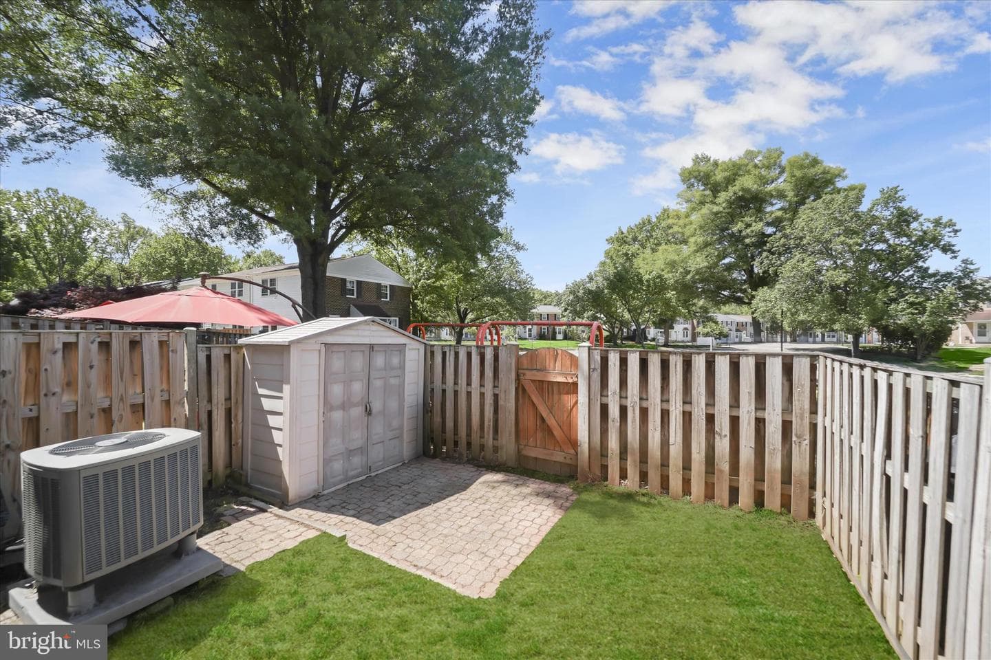 1764 Castleford Square photo 33