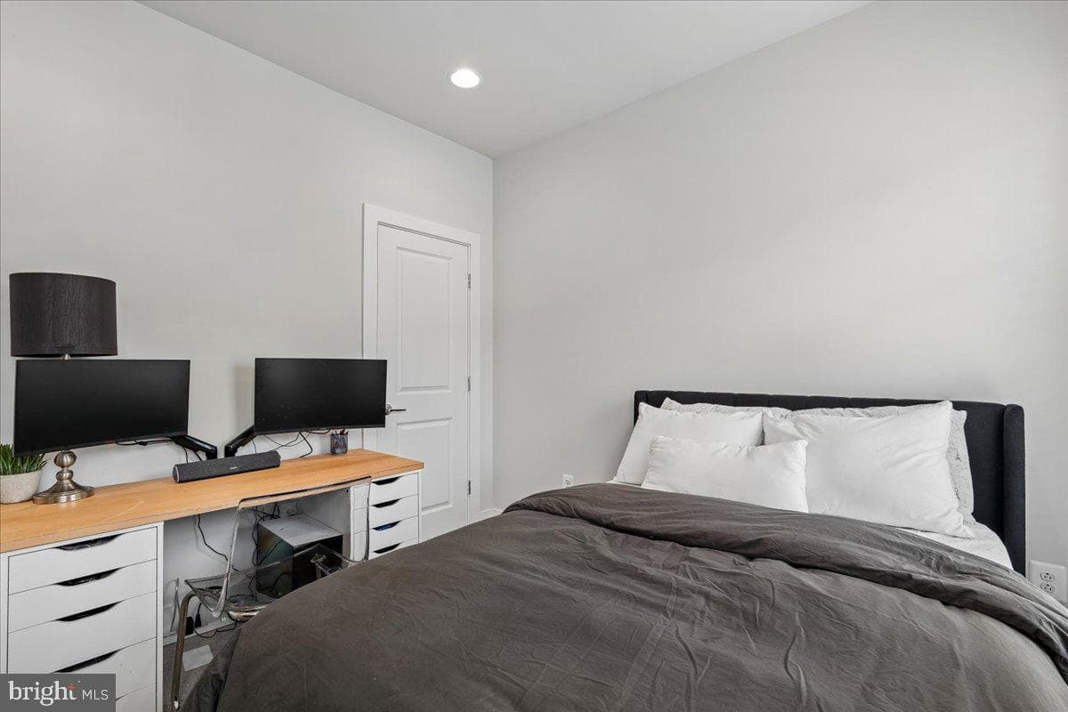 1517 Sandbar Willow Drive photo 33
