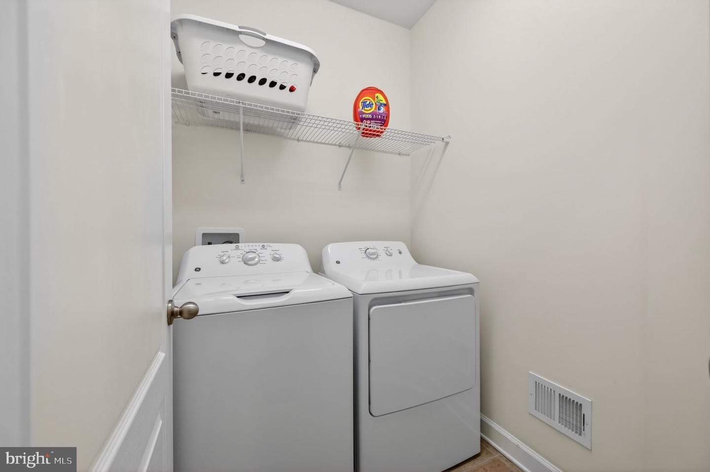 34 Enclave Court photo 54