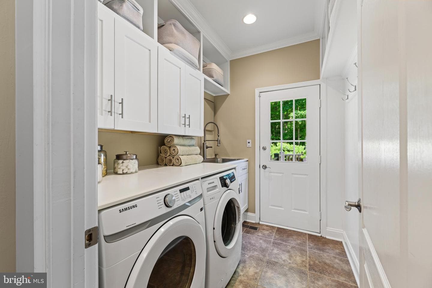 2012 Penderbrooke Drive photo 23