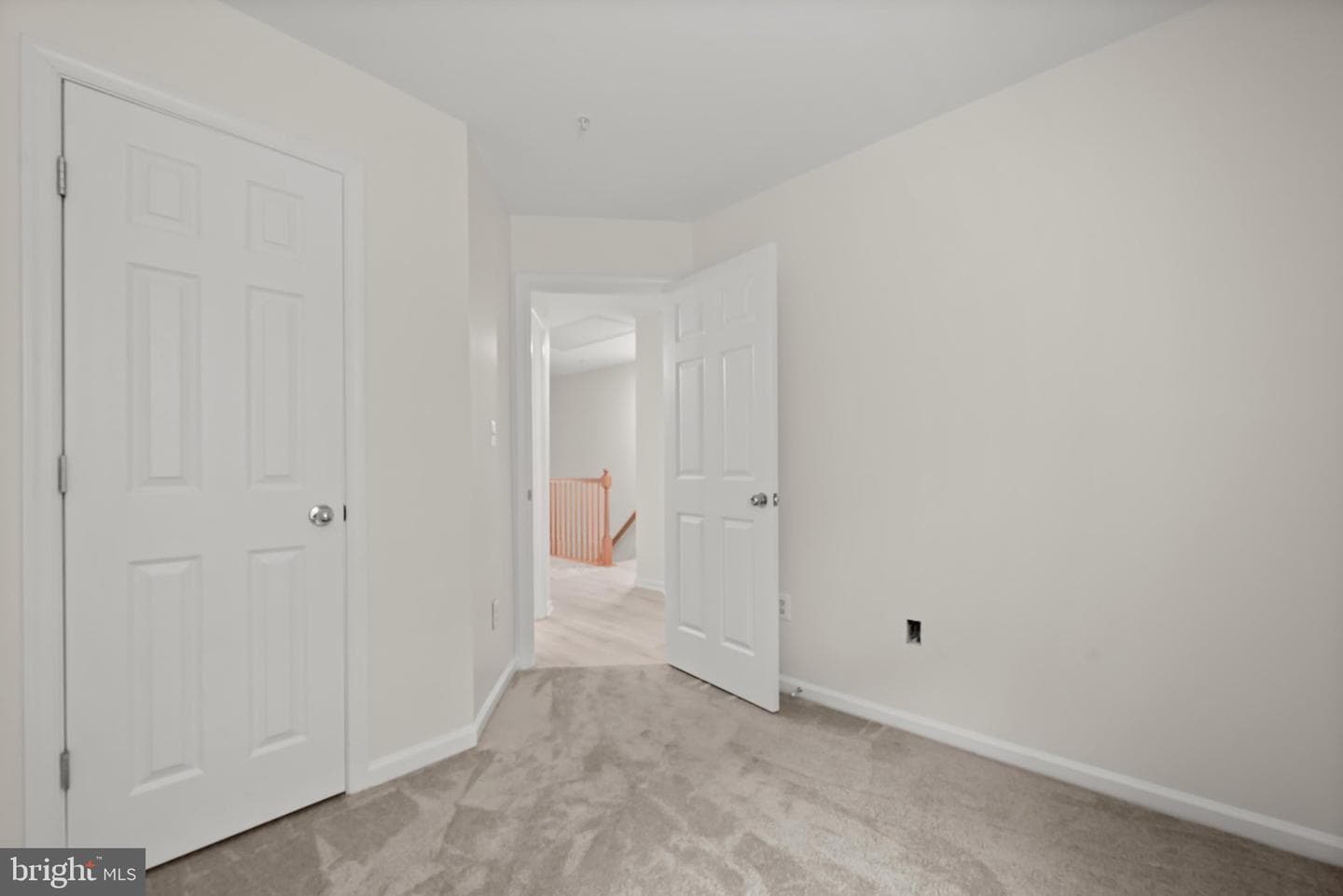 1658 Fallowfield Court photo 19