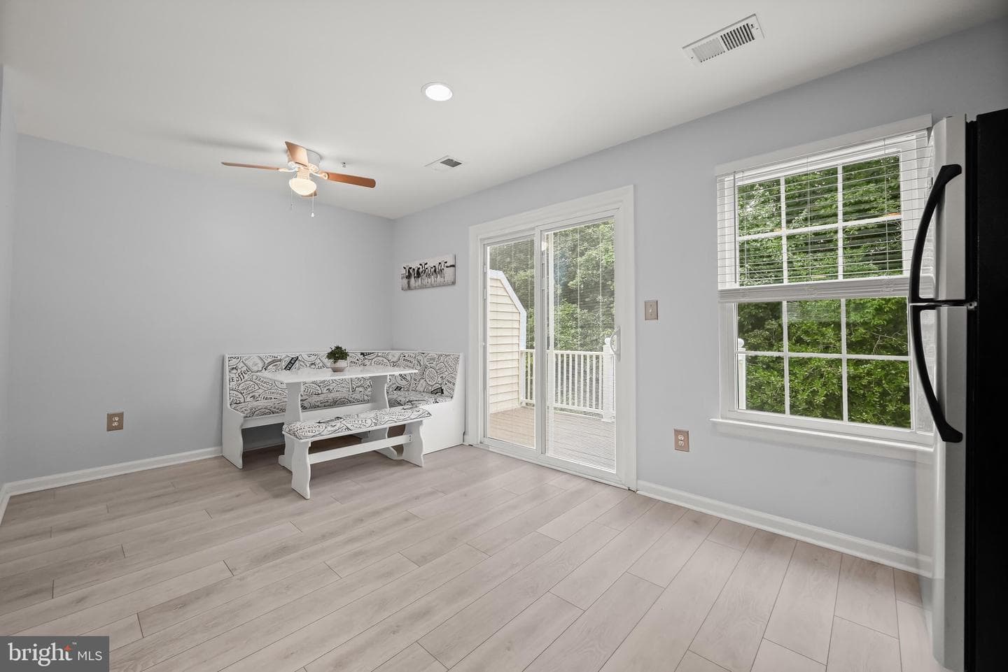 1658 Fallowfield Court photo 9