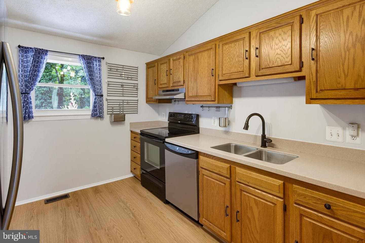 1431 Fairbanks Drive photo 10
