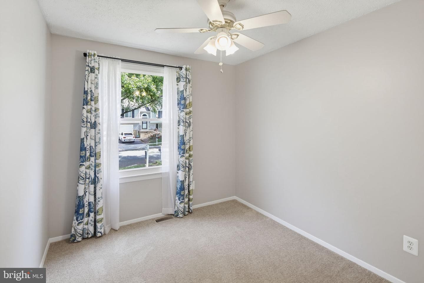 1431 Fairbanks Drive photo 14