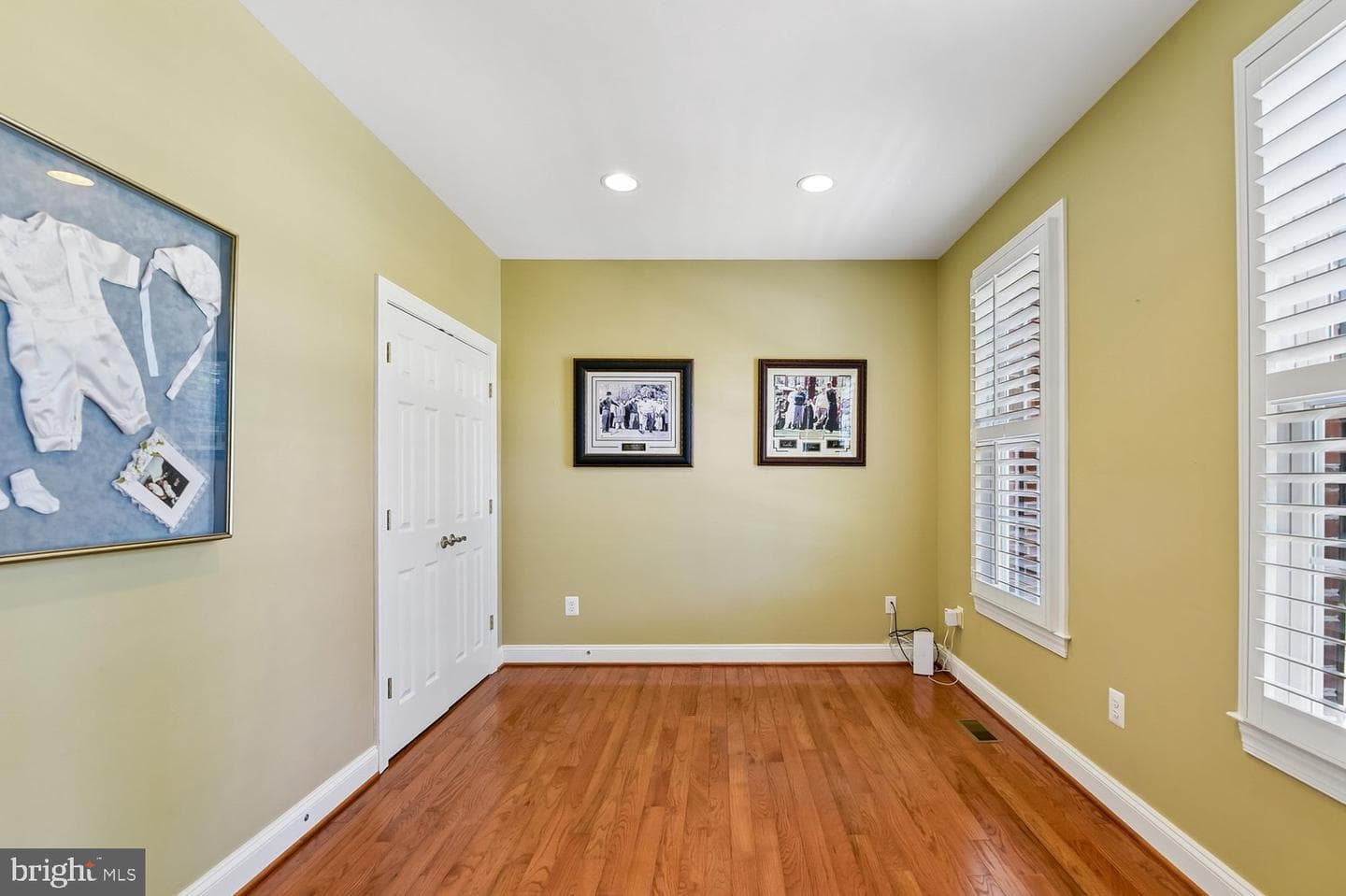 779 Olivia Way photo 17