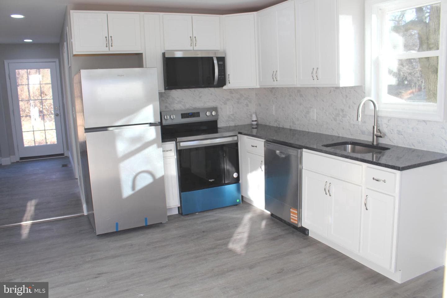 7967 Foster Avenue photo 11