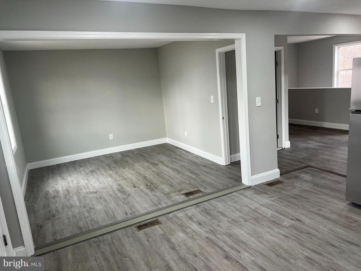 7967 Foster Avenue photo 18