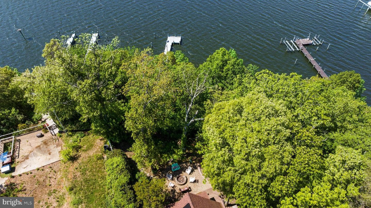 2915 South Court photo 47
