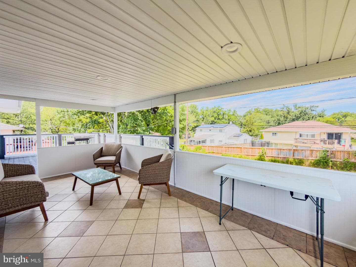 292 Mackintosh Drive photo 14