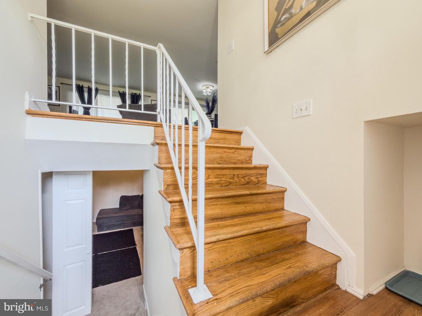 292 Mackintosh Drive photo 26