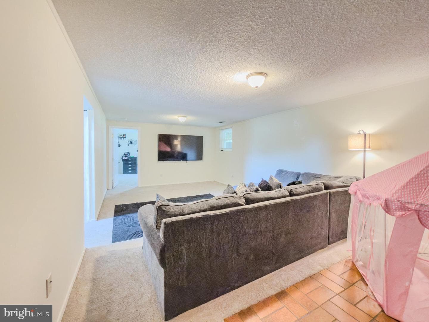292 Mackintosh Drive photo 32
