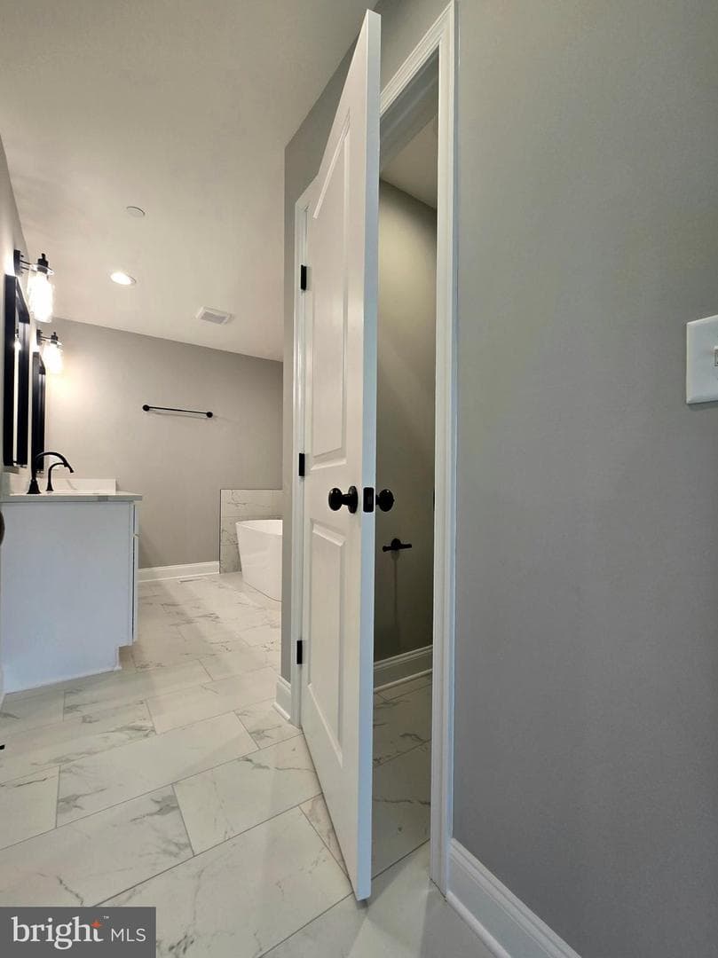259 Arundel Road photo 14