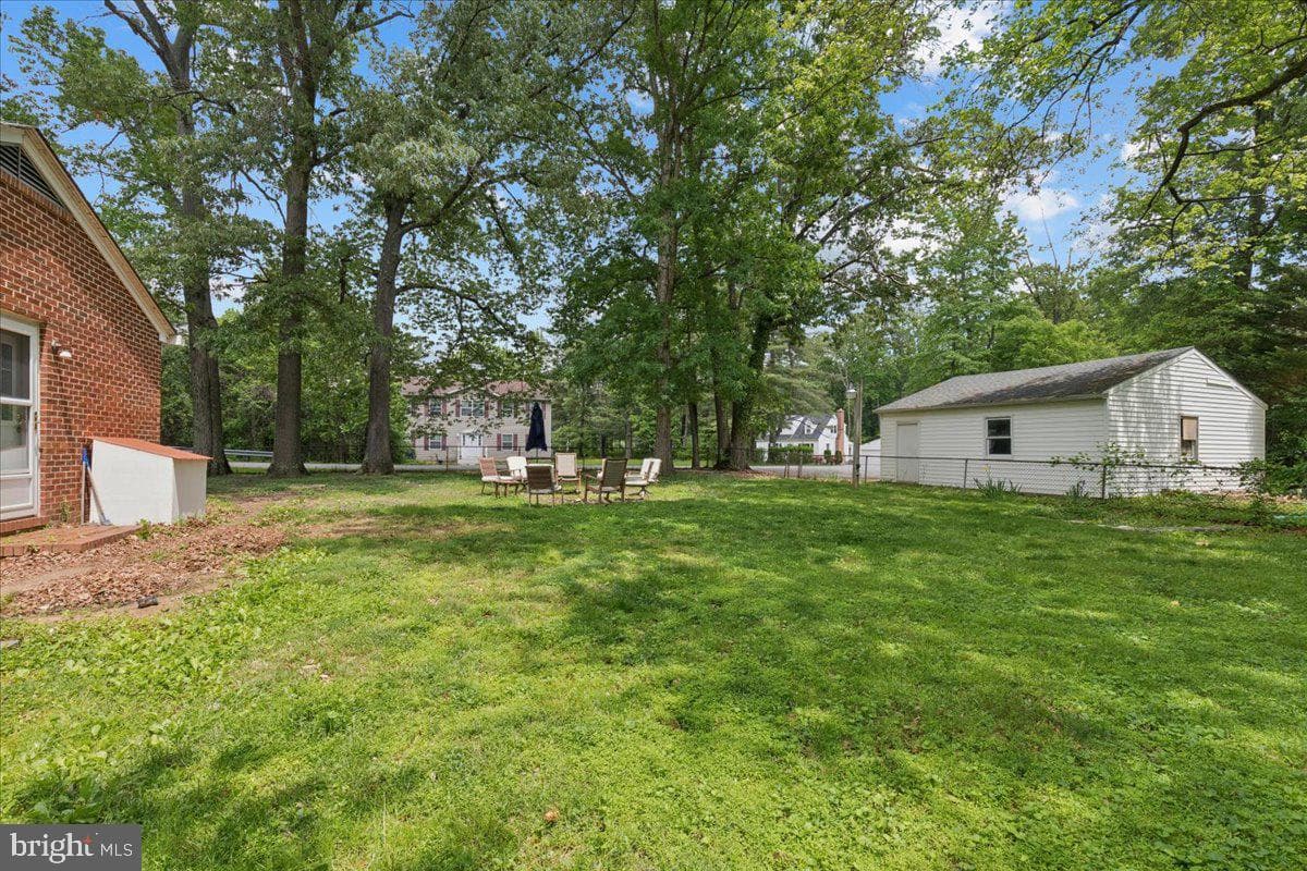 319 Gambrills Road photo 32
